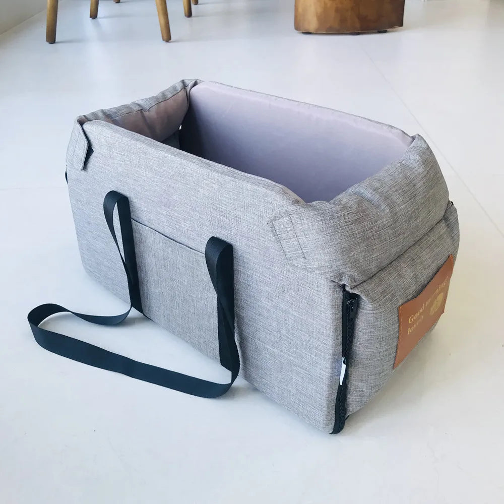 Siège Auto Central pour Petit Chien – Sac de Transport Sécurisé et Portable
